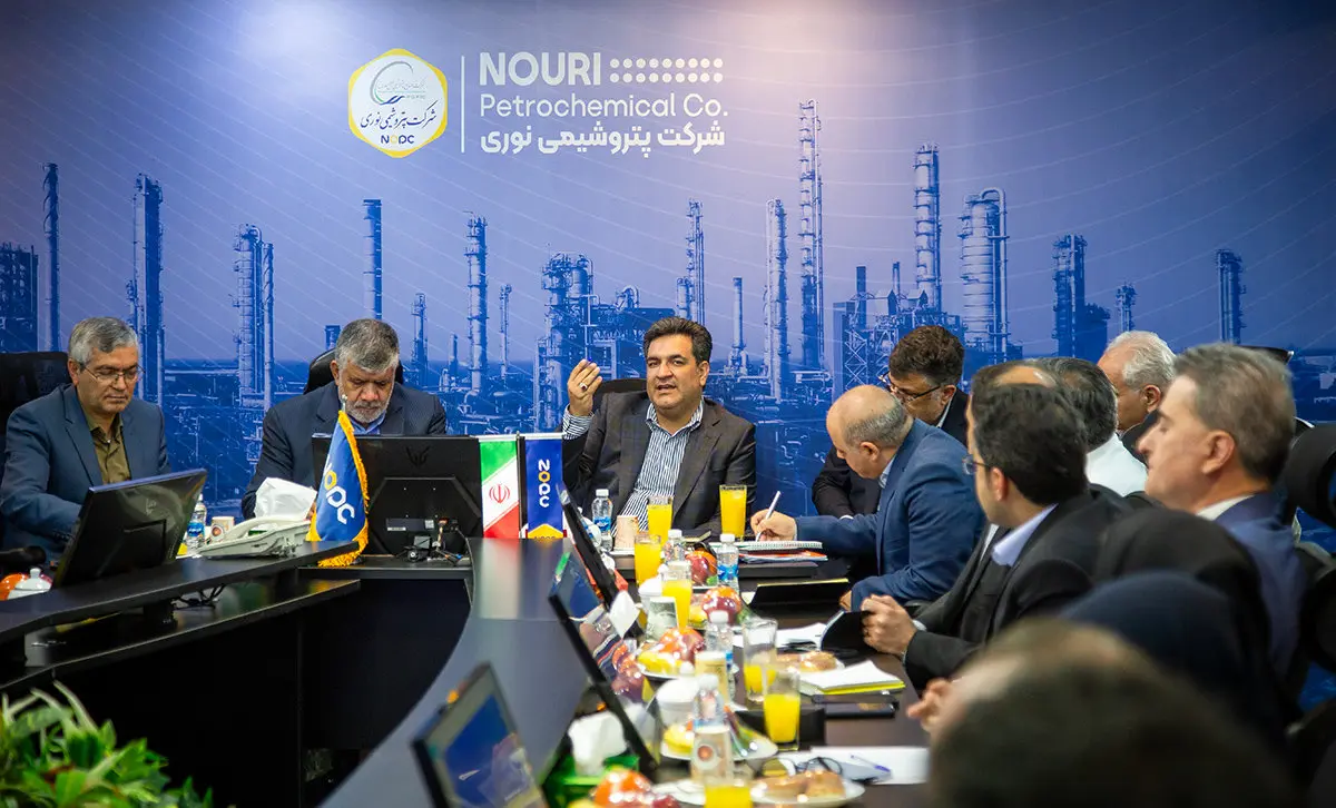 شرکت پتروشیمی نوری میزبان نخستین نشست “کانون تفکر بازرگانی” شرکت‌های هلدینگ خلیج فارس