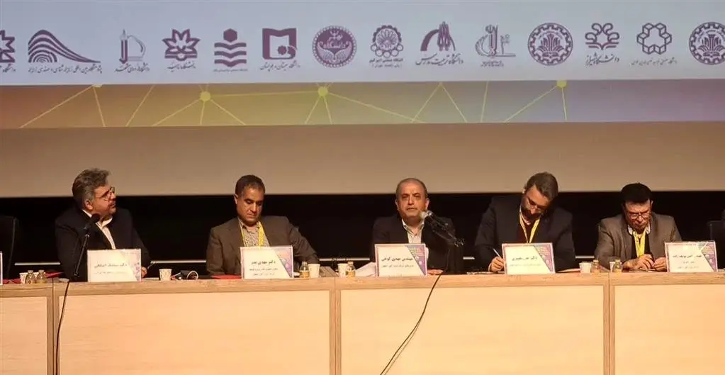 دستاوردها و افتخارات ۵۲ ساله ذوب آهن اصفهان | پیشران توسعه راهآهن در مسیر صنعت ساختمانسازی