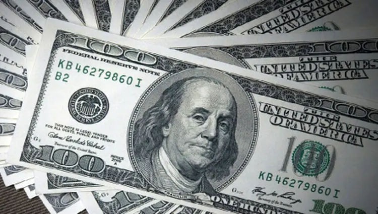 پیش بینی قیمت دلار فردا دوشنبه ۲۲ اردیبهشت ماه ۱۴۰۴ | دلار فردا صعود یا سقوط؟ 