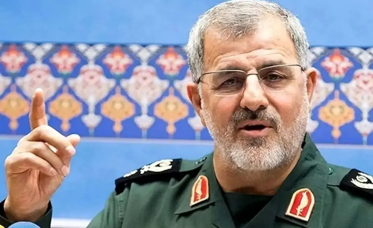 بیعت خانواده شهید پاکپور با آیت الله سید مجتبی خامنه ای رهبر انقلاب