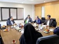 تاکید آقاجانلو بر اجرای خط انتقال آب خلیج فارس به استان یزد/ تقدیر استاندار از اقدامات توسعه ای ایمیدرو