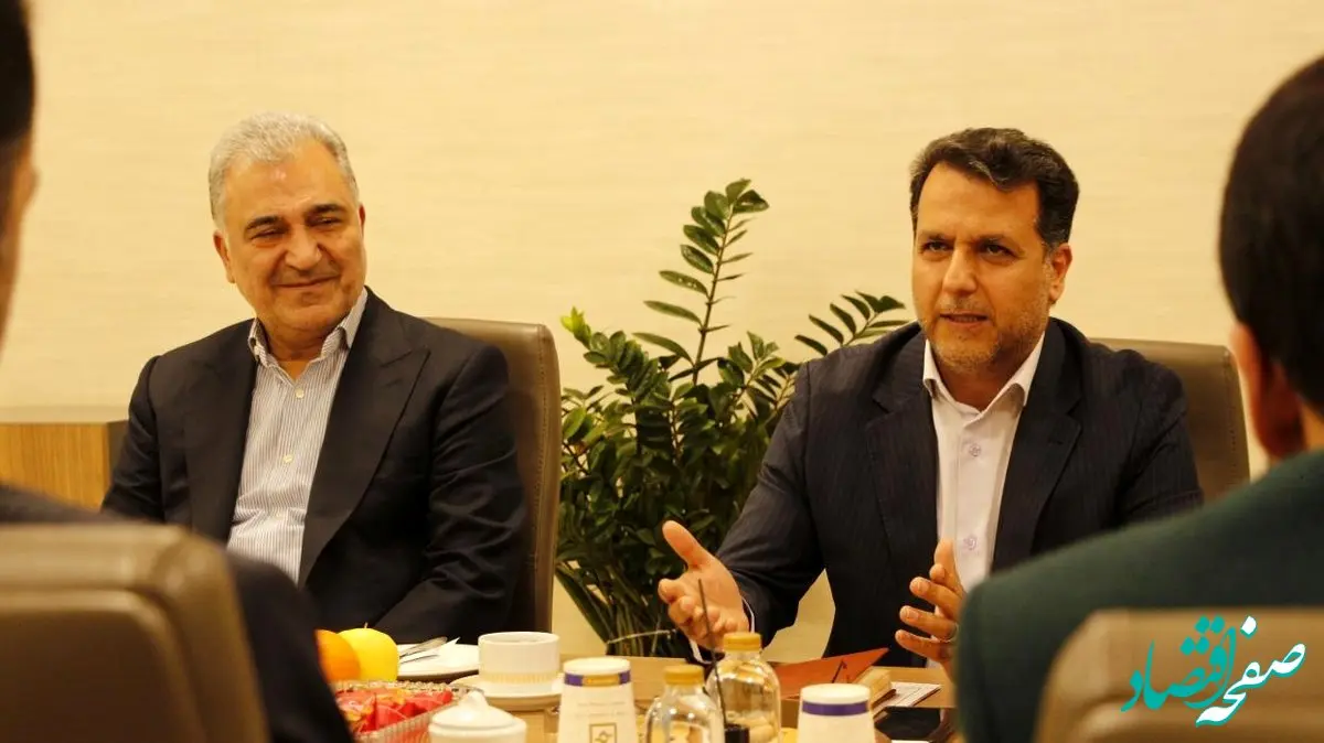 در دیدار نماینده مدیرعامل بانک صنعت و معدن در امور اجرایی با رئیس مرکز ملی بازرسی، ارتقا سلامت و فوریت‌های اداری سازمان اداری و استخدامی کشور مطرح شد: تاکید بر ادامه همکاری با سامانه فواد 128 با رویکردی نتیجه محور و موثر