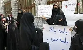 تهدید تجمعکننده مدافع حجاب به قالیباف: کاری که شما با ناموس شیعه کردید چوب دارد!