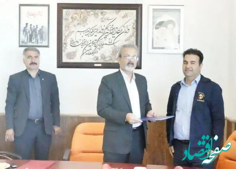 افتتاح اولین نیروگاه خورشیدی در استان چهارمحال و بختیاری توسط بانک مسکن/ قدردانی مدیر عامل شرکت توزیع نیروی برق استان چهارمحال و بختیاری از بانک مسکن