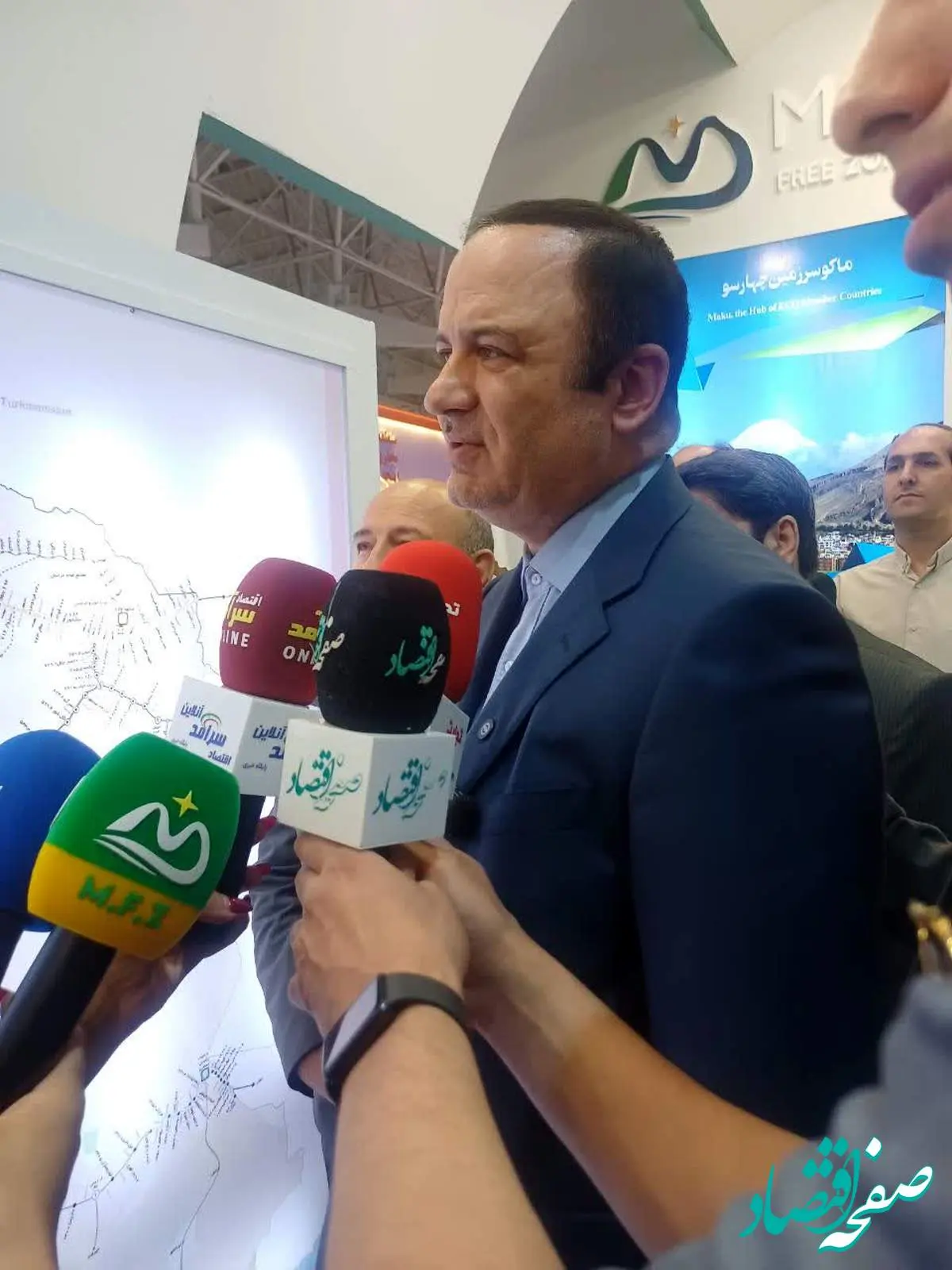 تحول در مسیر صادرات با تمرکز بر تولید داخلی و اتصال به کریدورهای بینالمللی از منطقه آزاد ماکو
