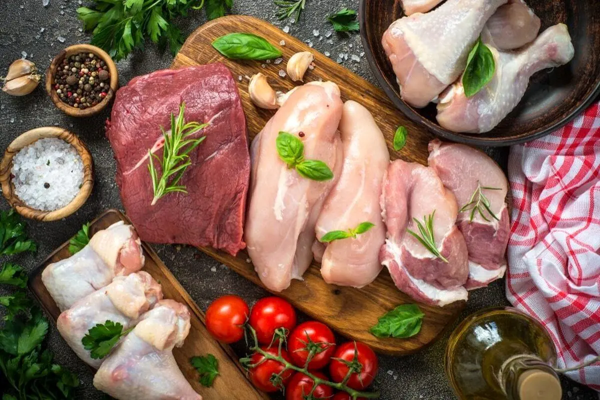 قیمت گوشت مرغ، قیمت گوشت قرمز و دام زنده امروز جمعه 18 اسفند اسفند۱۴۰۲ 