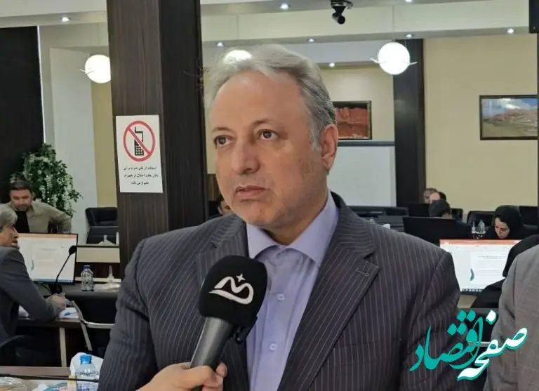 تاپایان سال، همه اراضی کشاورزی منطقه آزاد ماکو سنددار می‌شوند