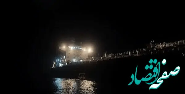 نفتکش متخلف در دریای عمان توسط نیروی دریایی ارتش متوقف شد