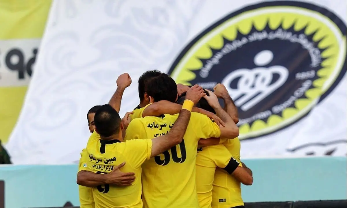 شوک بزرگ نقل و انتقالاتی به استقلال و پرسپولیس: سپاهان این بازیکن را هایجک کرد + عکس