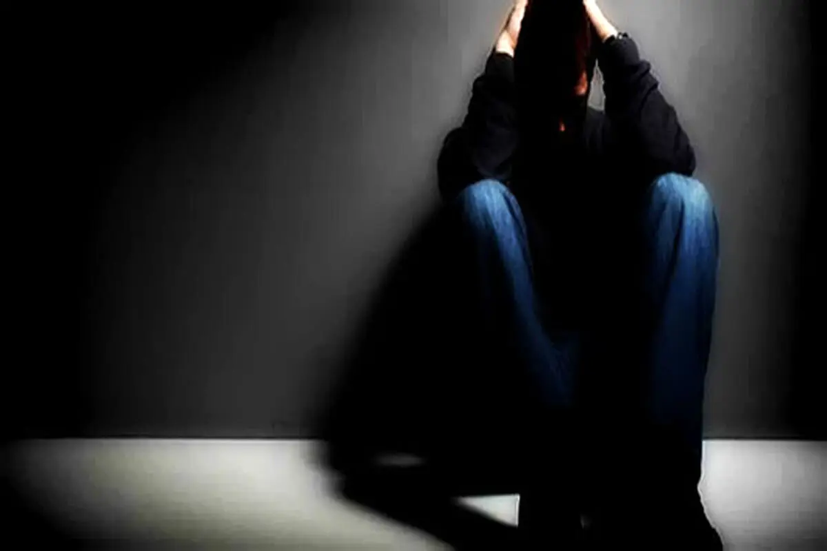 قتل فاجعهبار: پسر ۳۳ ساله، پدرش را با چاقو به قتل رساند | خون بر سر ۲۵ میلیون تومان