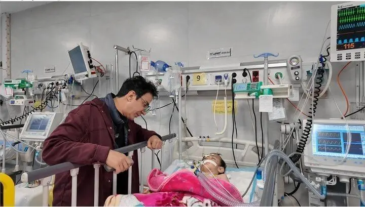 دیدار خاص عمو پورنگ با کودکان مجروح شده در جنگ رمضان در این مکان + تصاویر