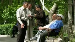 از تأخیر در پرداخت مستمری تا بیمه تکمیلی نیمه‌جان؛  بازنشستگان چه می‌خواهند؟