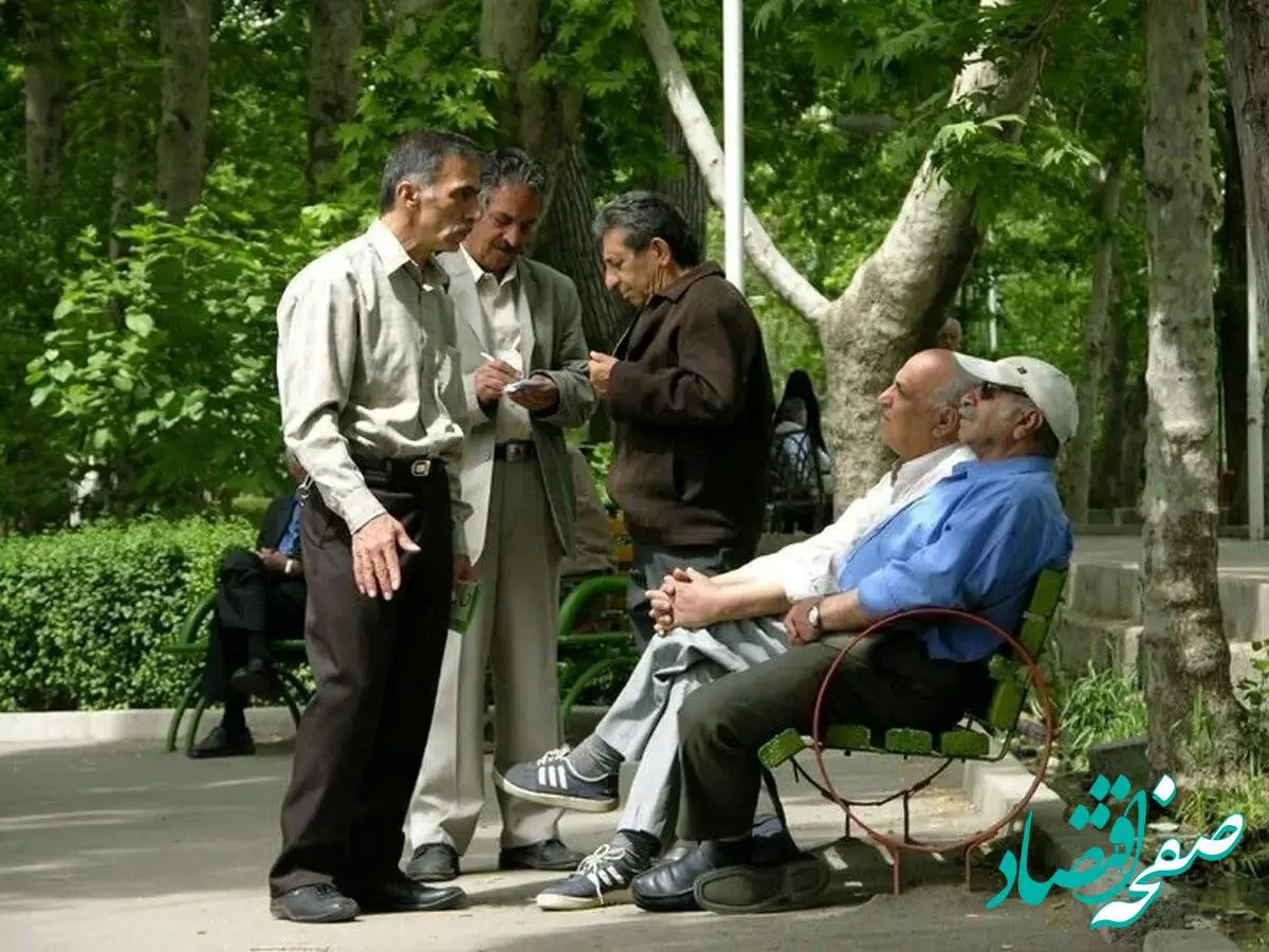 از تأخیر در پرداخت مستمری تا بیمه تکمیلی نیمهجان؛ بازنشستگان چه میخواهند؟