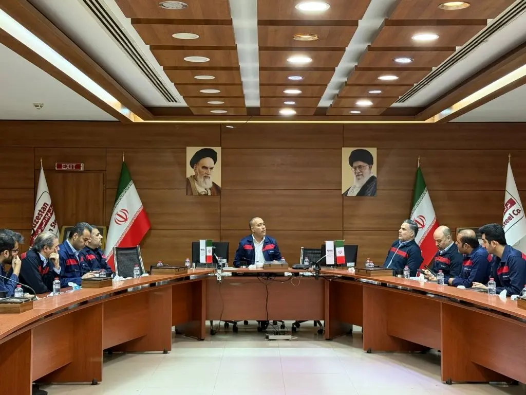 تأکید بر آمادگی کامل برای مواجهه با هرگونه شرایط اضطراری در کمیته پدافند غیرعامل و کمیته بحران فولاد اکسین خوزستان