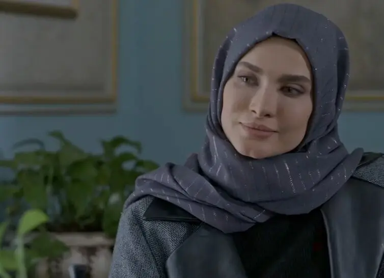 خلاصه داستان قسمت ۱۷ سریال فریبا از شبکه سه سیما + عکس