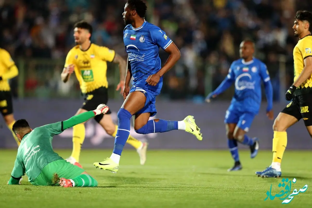 فیلم خلاصه بازی استقلال - سپاهان امروز پنجشنبه ۱۳ دی ۱۴۰۳ + گزارش بازی و حواشی