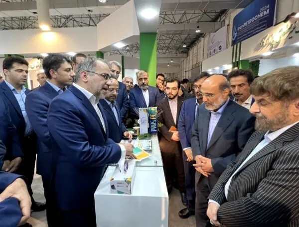 حضور مدیر عامل ، مدیران و کارکنان شرکت پتروشیمی پارس عسلویه در نمایشگاه پتروکم