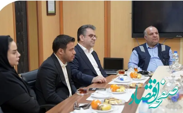  دیدار مدیرکل صداوسیمای خوزستان با مدیرعامل پتروشیمی اروند