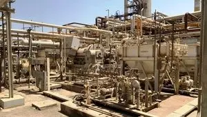 مهار آتش سوزی محدود در پتروشیمی کارون