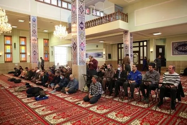 برگزاری مراسم ولادت حضرت علی (ع) در پتروشیمی شازند