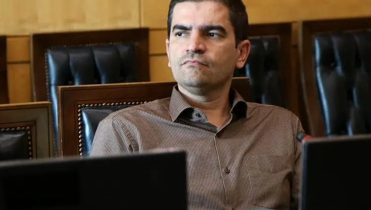 تردد آزاد خودروهای مناطق آزاد؛ گامی برای افزایش عرضه و کاهش قیمت خودرو