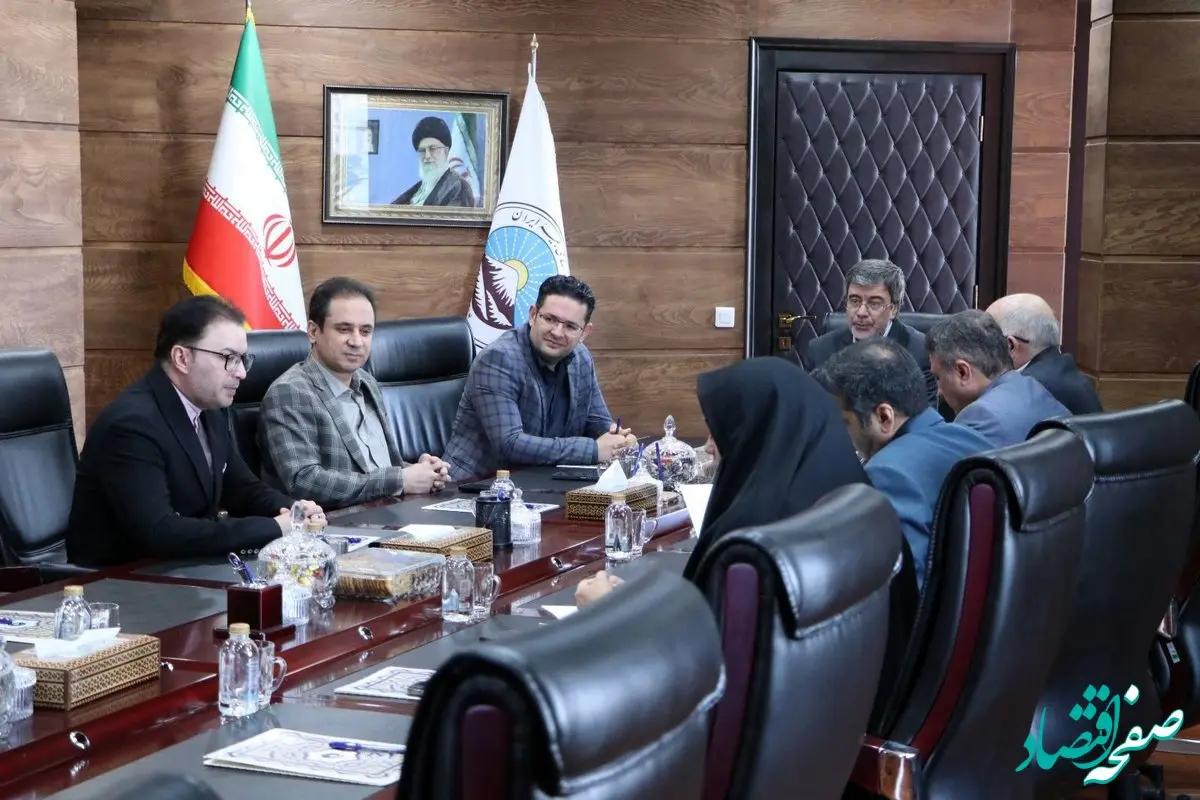 نقش راهبردی بیمه ایران در اقتصاد ملی نیازمند نگاه حرفه‌ای است