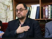 وحید حقانیان به عزای این فرد نشست