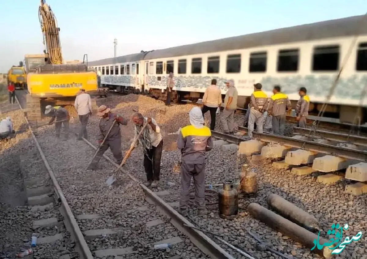 آخرین اخبار حقوق کارگران امروز یکشنبه ۶ مهر ماه ۱۴۰۴ | انتقاد کارگران ابنیه فنی راه‌آهن از تاخیر در پرداخت حقوق