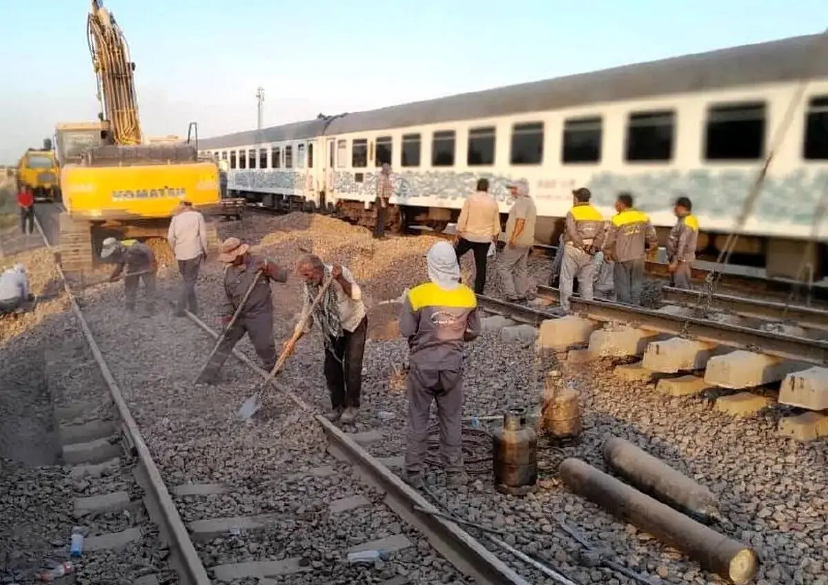 آخرین اخبار حقوق کارگران امروز یکشنبه ۶ مهر ماه ۱۴۰۴ | انتقاد کارگران ابنیه فنی راه‌آهن از تاخیر در پرداخت حقوق