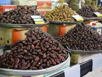 قیمت ها سر به فلک کشید!/ماه رمضان و بازار داغ خرما