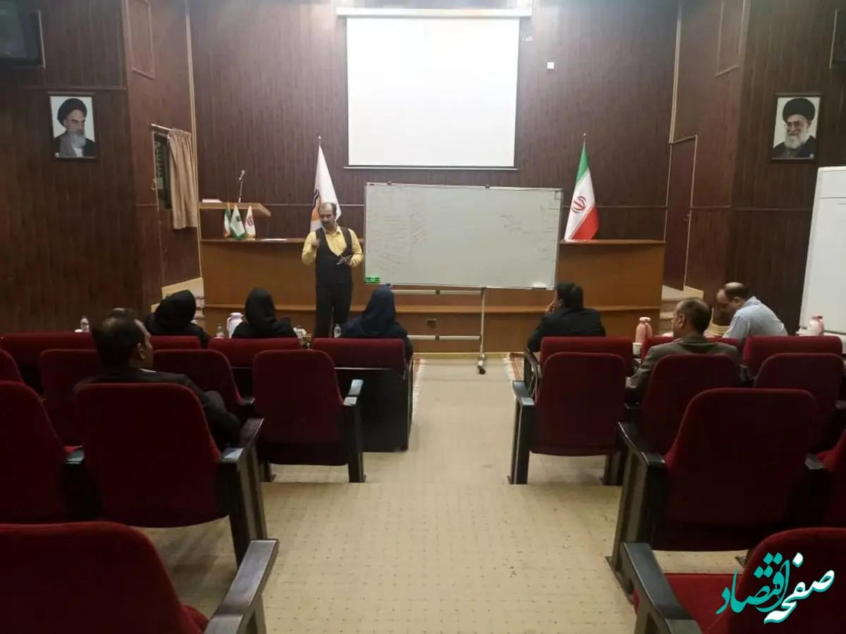 برگزاری دوره مهارتی «آرامش حقیقی» با حضور 50 تن از کارکنان منطقه آزاد قشم