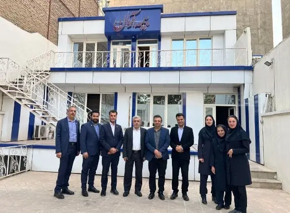 اولین بازدید دوره جدید مدیریتی بیمه آرمان از شعبه مشهد
