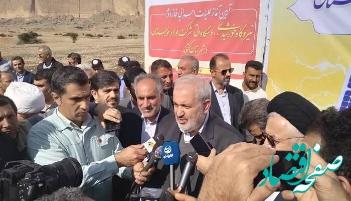 ویدیو: آیین کلنگ زنی فاز دوم نیروگاه ۶۰۰ مگاواتی فولاد خوزستان با حضور وزیر نیرو در شهرستان گتوند