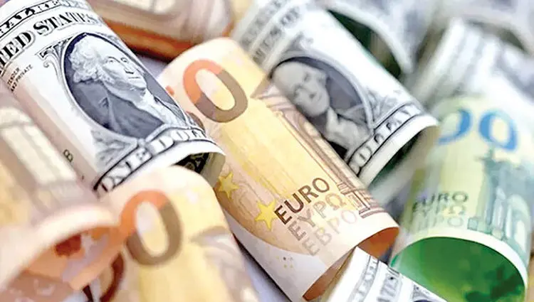 ارزهای رکورددار سقوط در سال ۲۰۲۵ را بشناسید