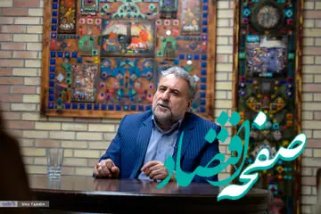 دیکتاتورها نظم پایدار جهانی را بر هم نمی زنند / روسها خائنند