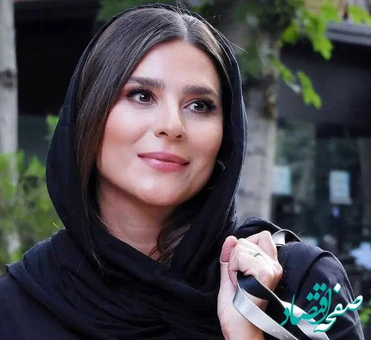 عکس های جنجالی از استایل و طرز لباس پوشیدن سحر دولتشاهی در سواحل مکران
