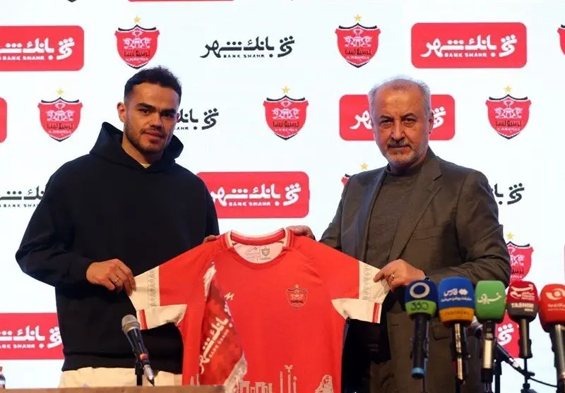 رقم قرارداد شوکه کننده این بازیکن با پرسپولیس!
اورونوف با چه قیمتی با پرسپولیس توافق کرد؟+جزئیات