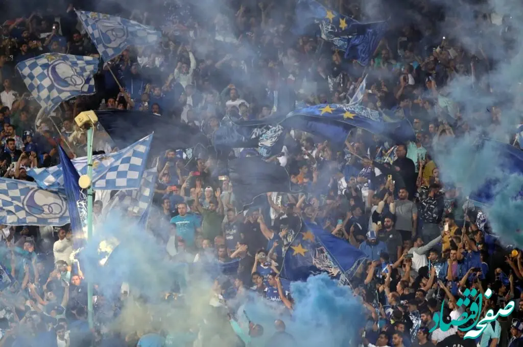 اعتراض هواداران استقلال جواب داد | فوری: بازی استقلال و چادرملو از شبکه نسیم پخش نمی‌شود | بازی استقلال و چادرملو را از این شبکه ببینید