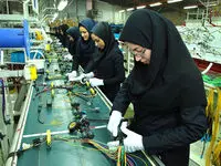 زنان درگیر محرومیت و محدودیت