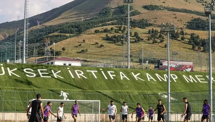 تازه ترین خبر نقل و انتقالات پرسپولیس امروز یکشنبه ۴ مرداد ۱۴۰۵