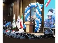 اهداء ۴۰۰ کلاه ایمنی به پدران موتورسوار