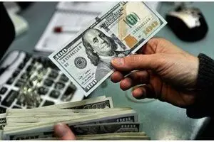 دلار در انتظار سیگنال‌های حیاتی/ چه زمانی وارد بازار شویم؟