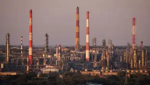 جنگ خاورمیانه یا جنگ اوکراین؛ کدام‌یک تاثیر بیشتری بر گرانی گازوئیل دارد؟