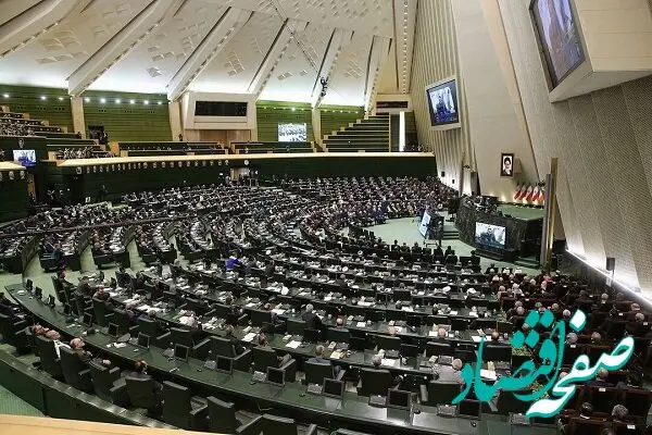 تصویری خاص از دختر پزشکیان، دختر این سردار معروف و همسر و دختر قالیباف در کنار هم