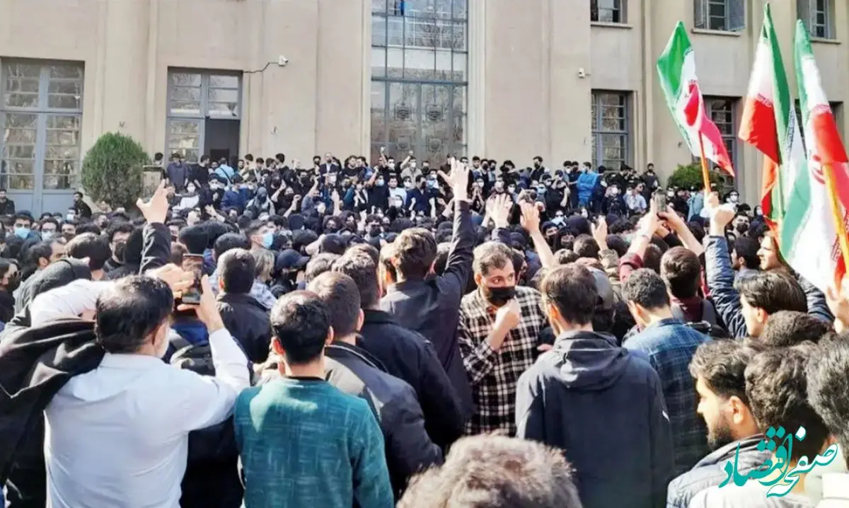 خط و نشان مجلس برای وزیر علوم؛ آتش‌زدن پرچم جرم است