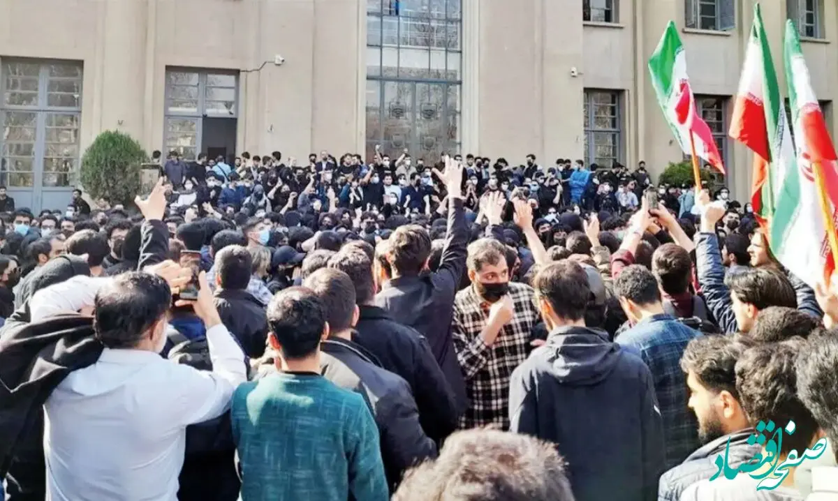 خط و نشان مجلس برای وزیر علوم؛ آتش‌زدن پرچم جرم است