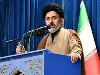 خیانت بزرگ مسئولان از نگاه این امام جمعه /پس لرزه های ممنوعیت حضور دختران مسلمان با لباس بلند و عبا در این مدارس 
