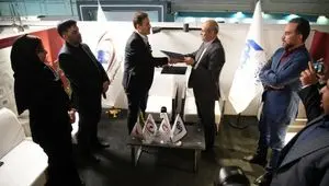 انعقاد تفاهم‌نامه همکاری میان شرکت فنی‌ و مهندسی فولاد مبارکه اصفهان و شرکت بازرگانی معادن و صنایع معدنی ایران در دومین روز نمایشگاه ایران متافو