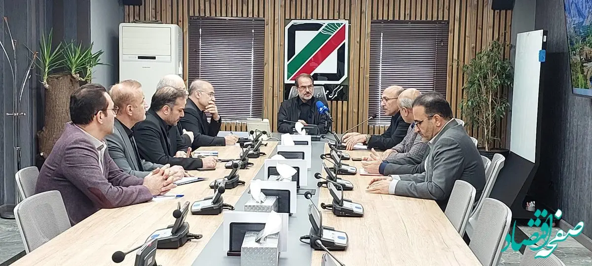 مردم نگران کالا‌های اساسی نباشند