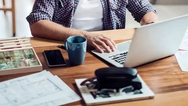 این کارکنان از ۴۵ دیگر بیمه می‌شوند + جزئیات